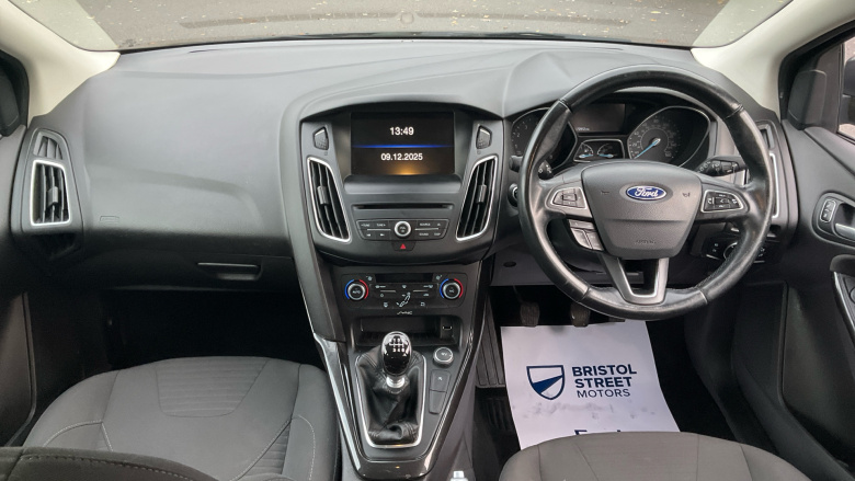 Ford Focus 1.0 EcoBoost 125 Titanium 5dr Petrol Hatchback